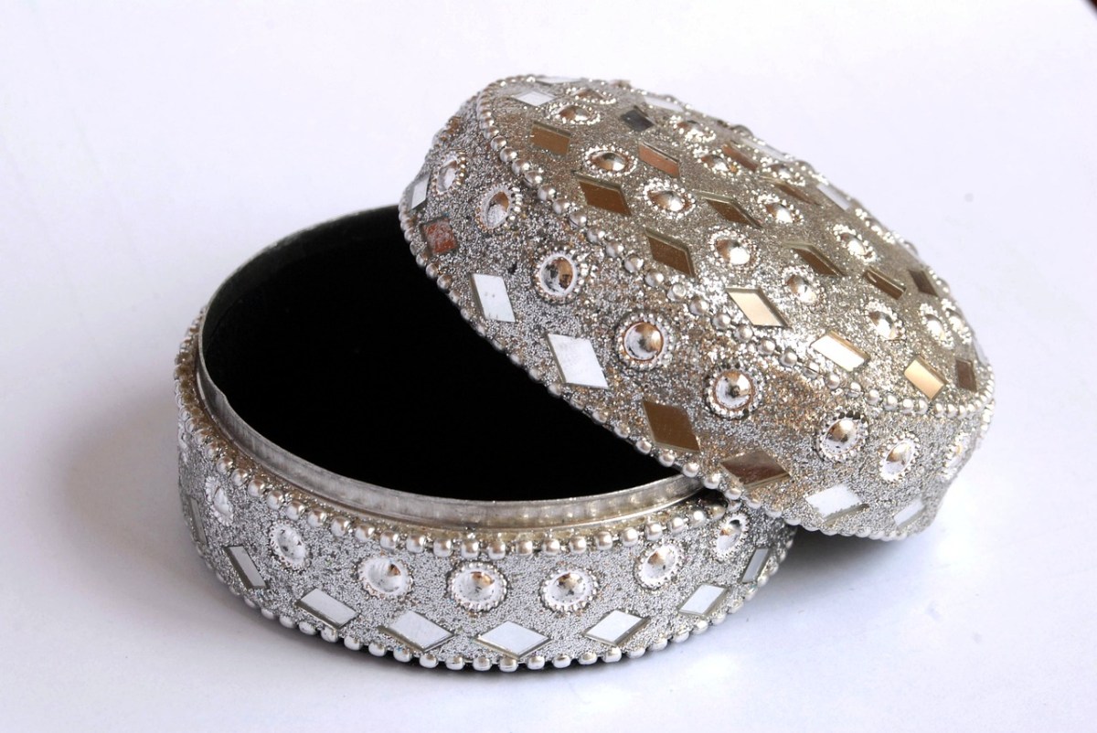 Strong & blind versus Humble &&nbsp;trusting